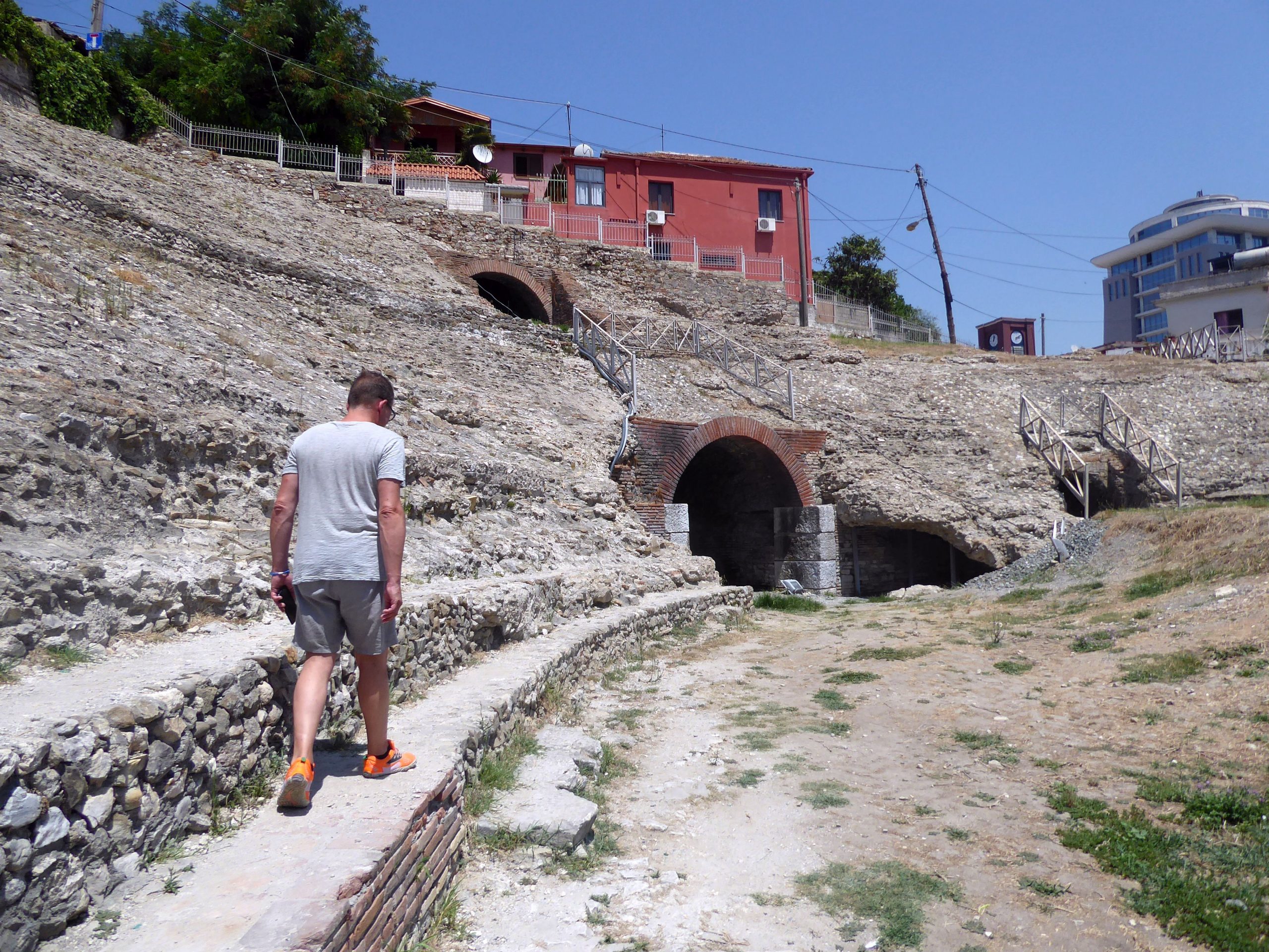 Albanien – ein Abenteuer in drei Akten