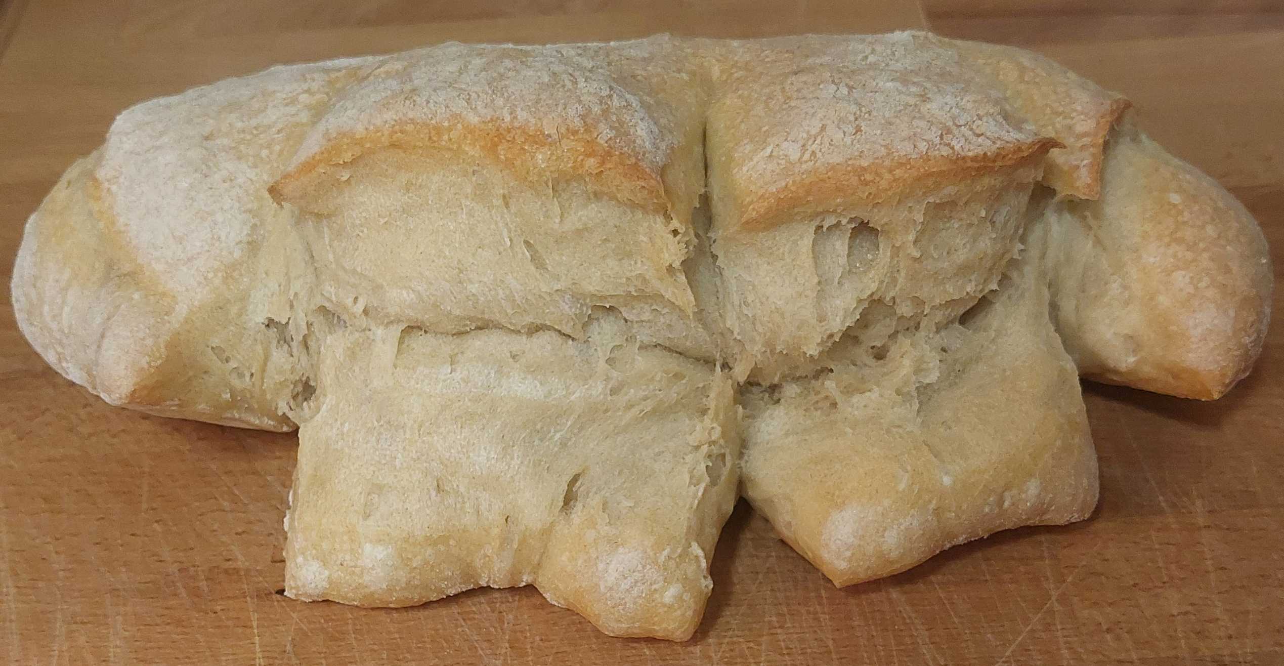 Dinkelbrot nach Art eines Pane di Matera