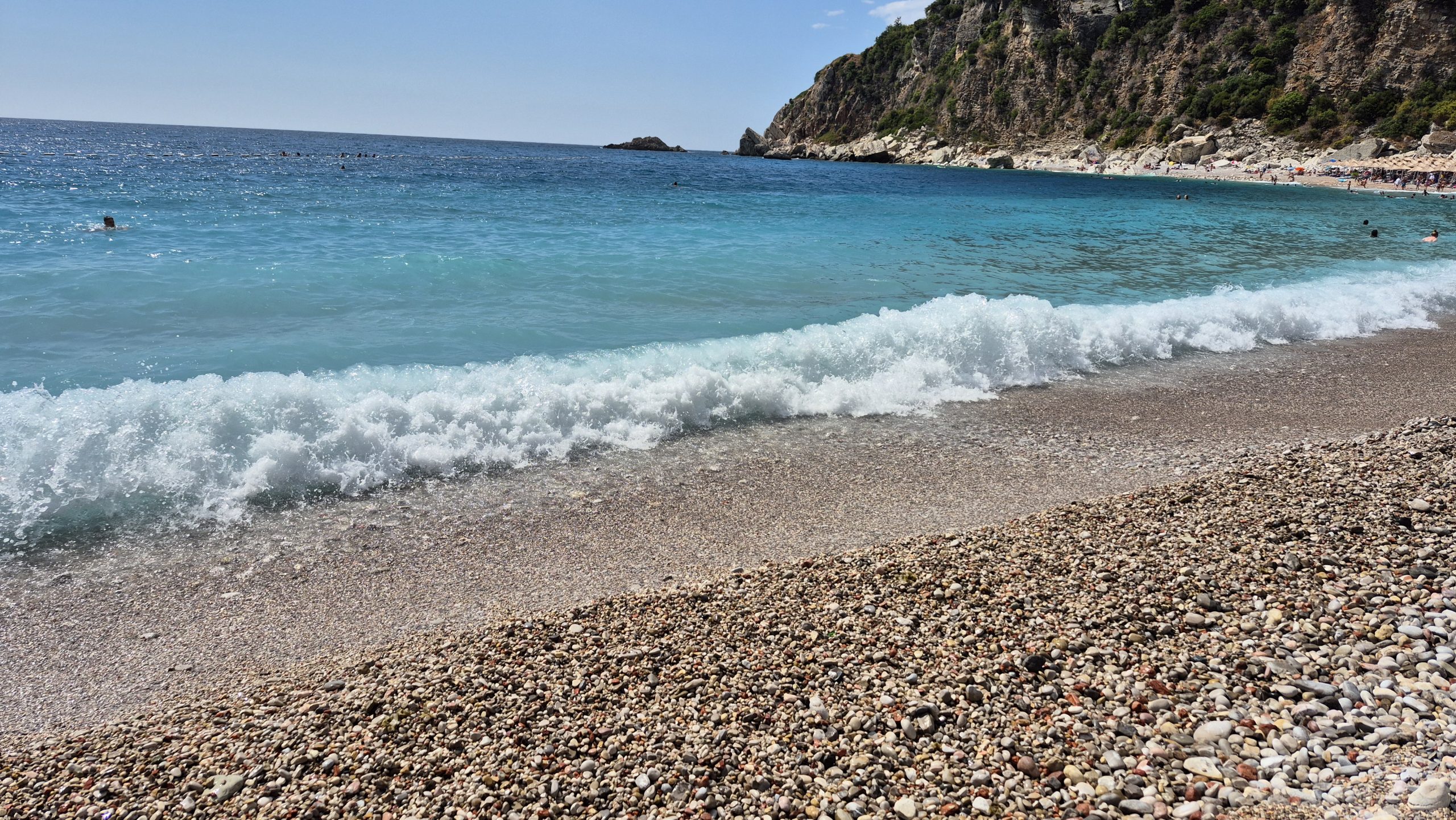 Strandtag mit Lost Place – Perazica Do